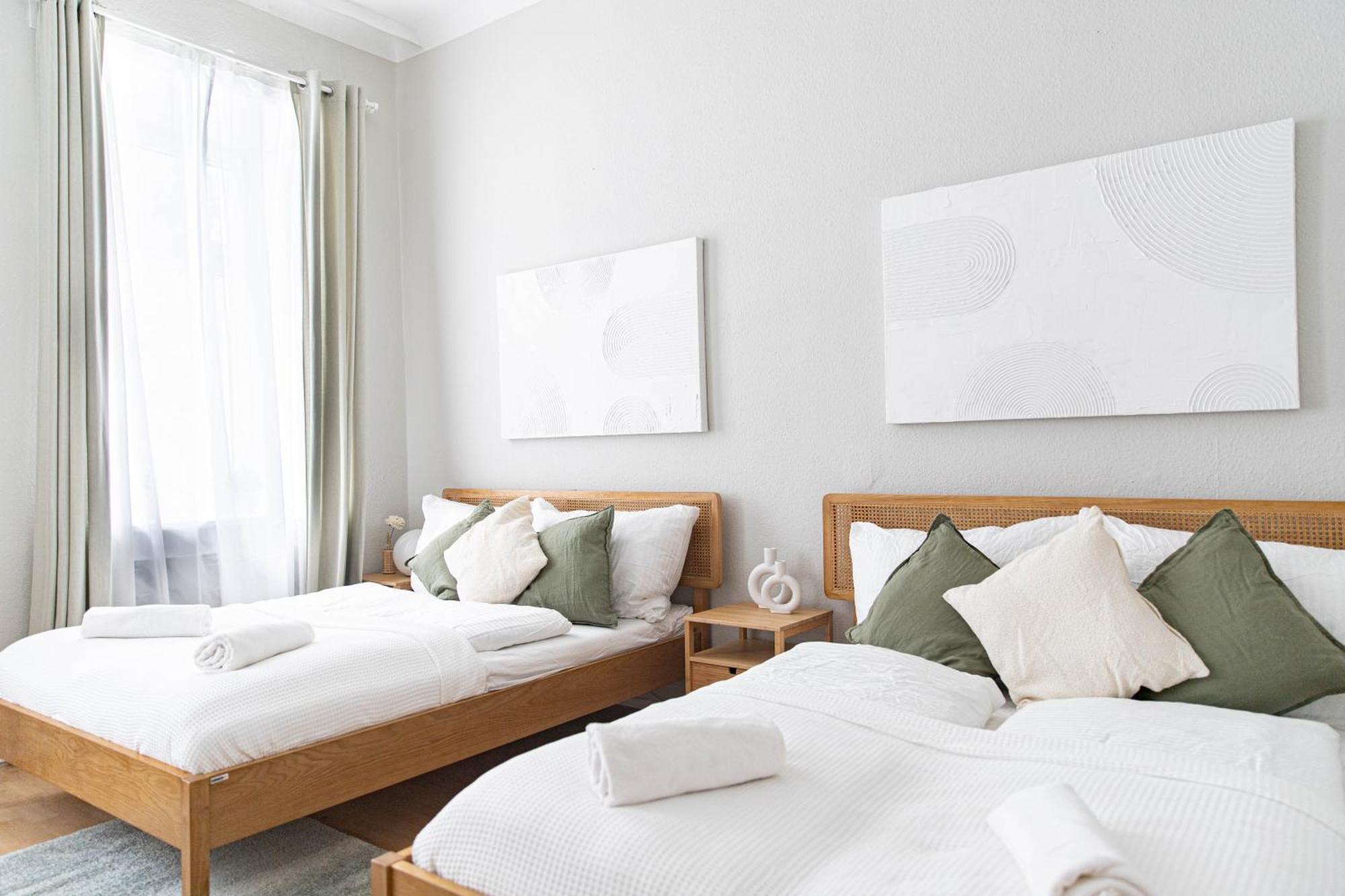 וינה Spacious Apartment, 3 Min To U1 Reumannplatz מראה חיצוני תמונה