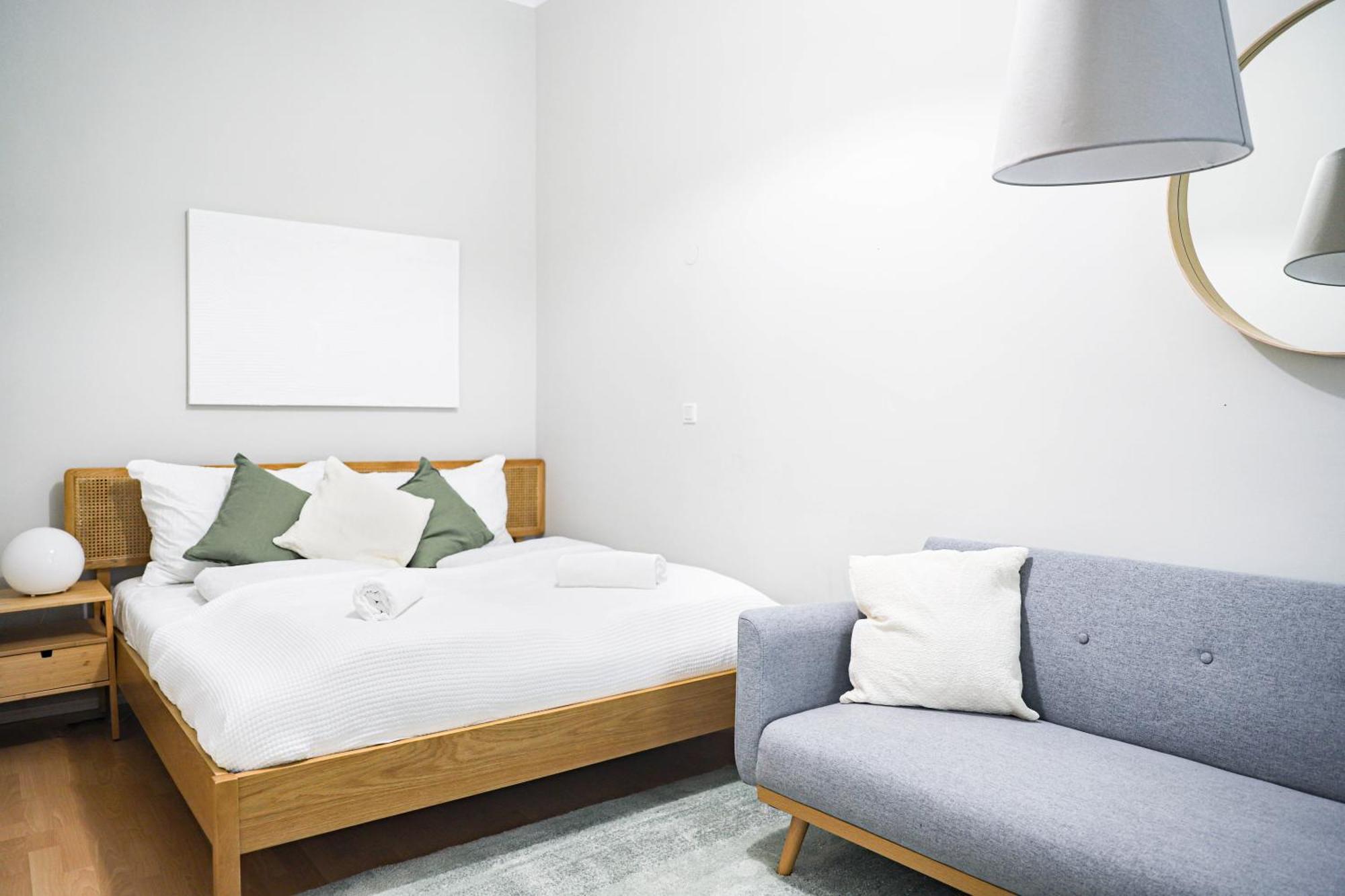 וינה Spacious Apartment, 3 Min To U1 Reumannplatz מראה חיצוני תמונה